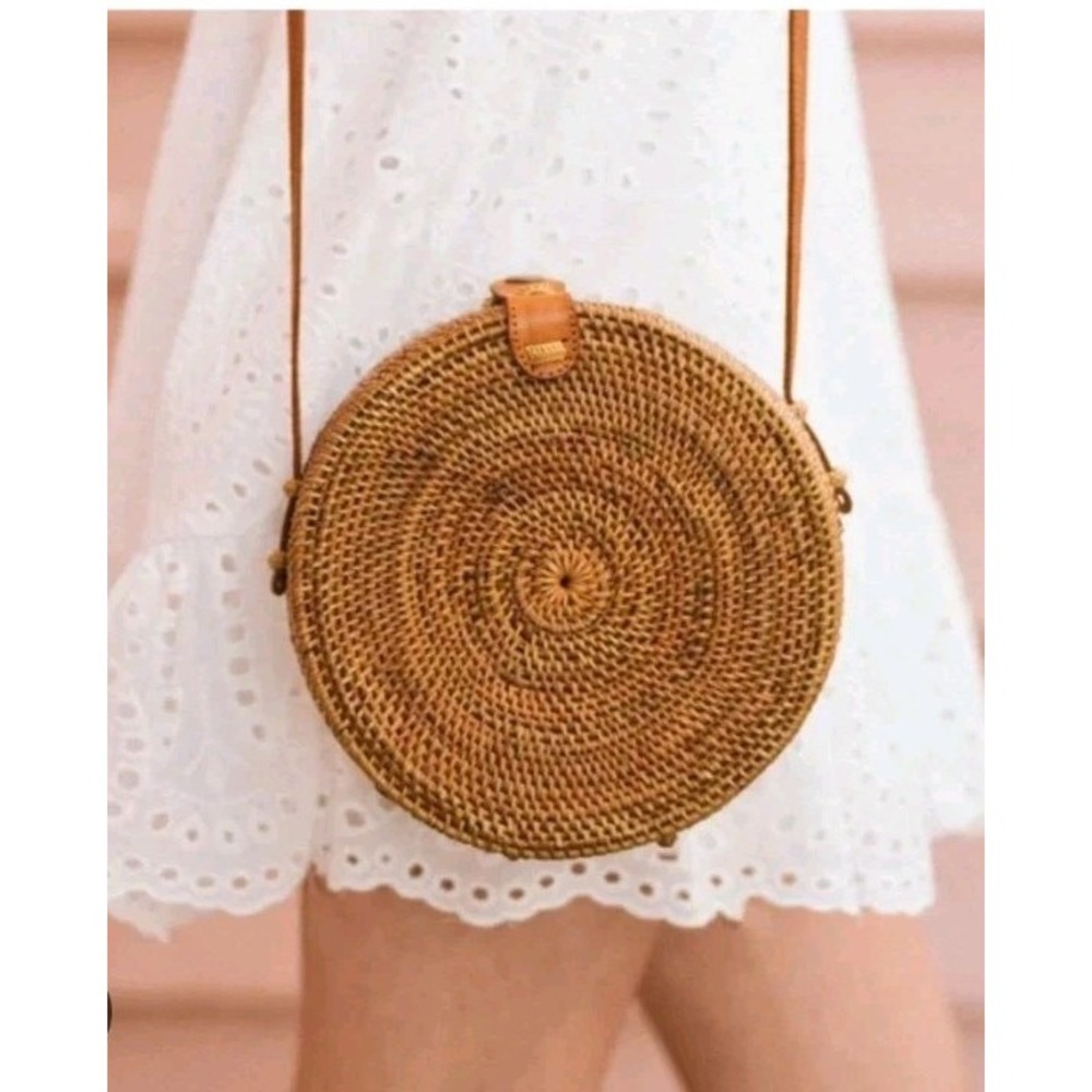 Anthropolgie Street Level Round Straw Crossbody Bag NEW!